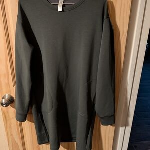 SPANX Forest Green Top